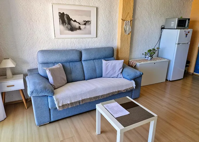 Apartamento, Vistas Al Mar, A 3 Minutos De La Playa Caminando