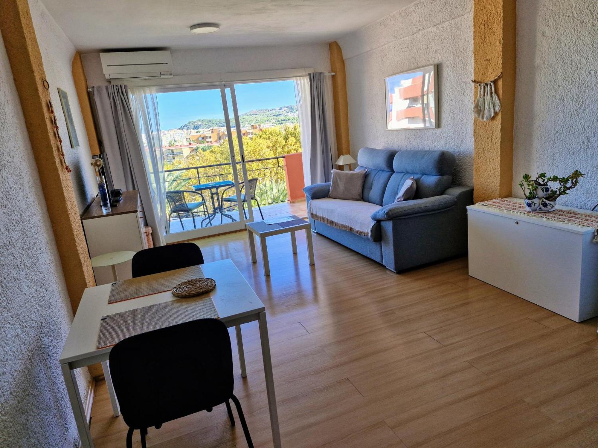 Apartamento, Vistas Al Mar, A 3 Minutos De La Playa Caminando Jávea